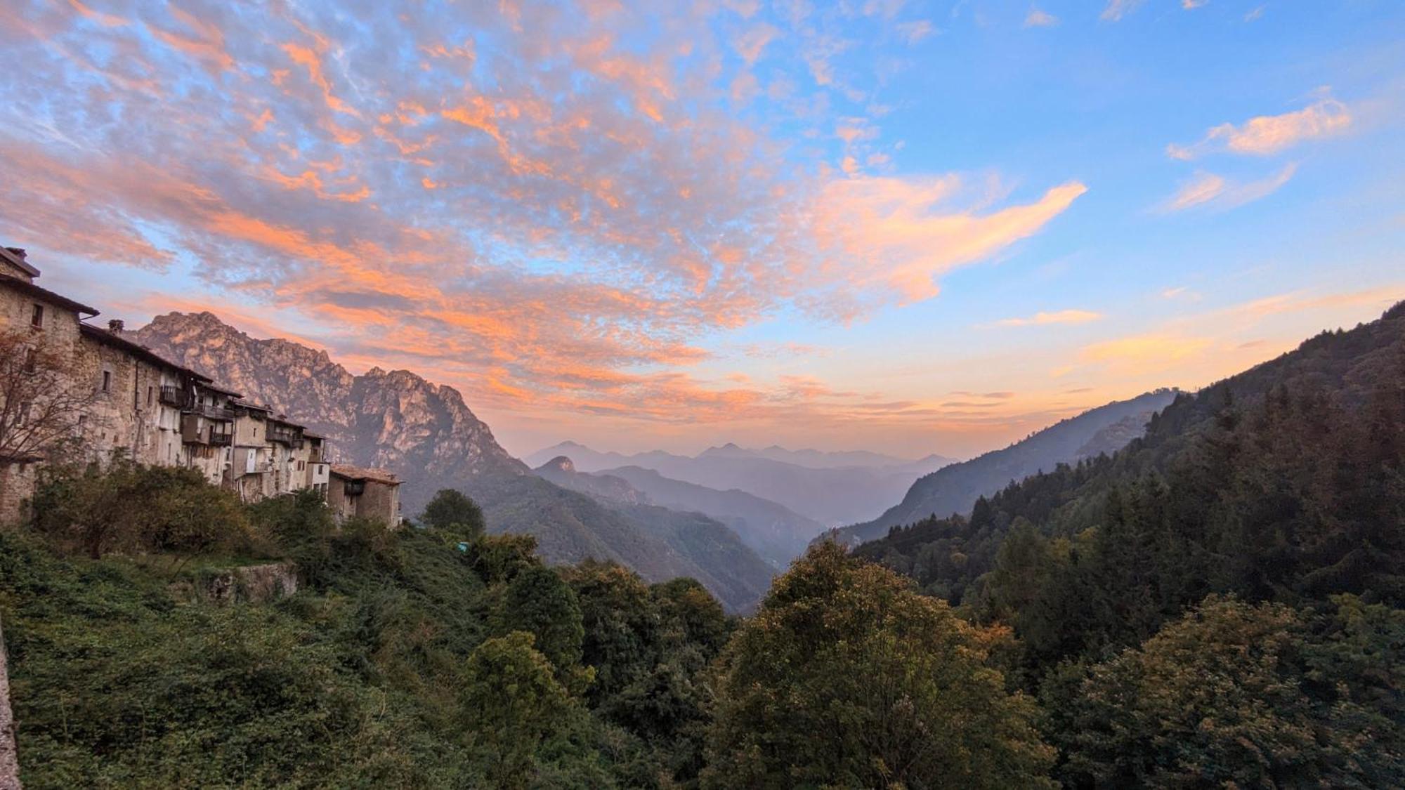 B&B Piccolo Tibet Lavenone Εξωτερικό φωτογραφία